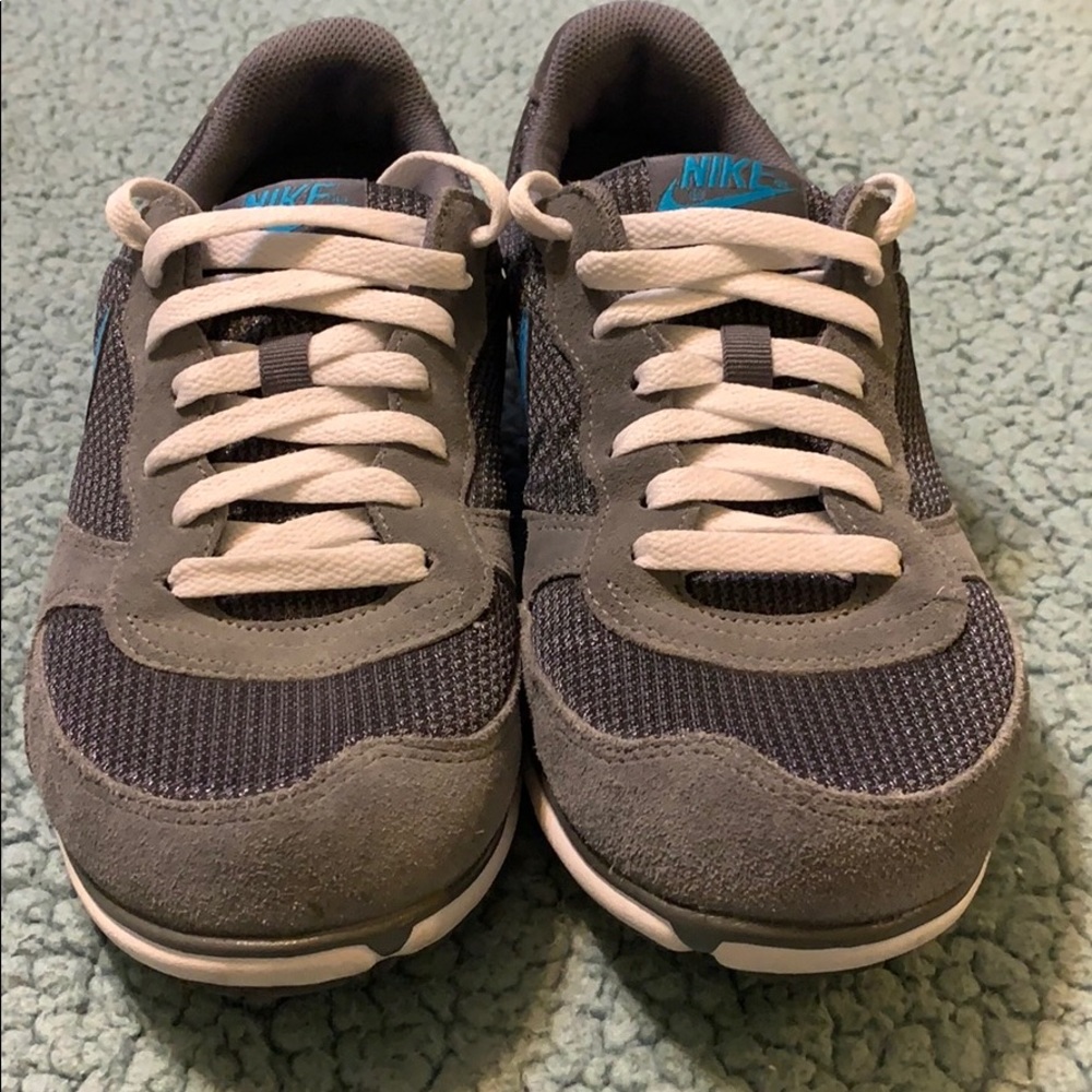 Nike Internationalist